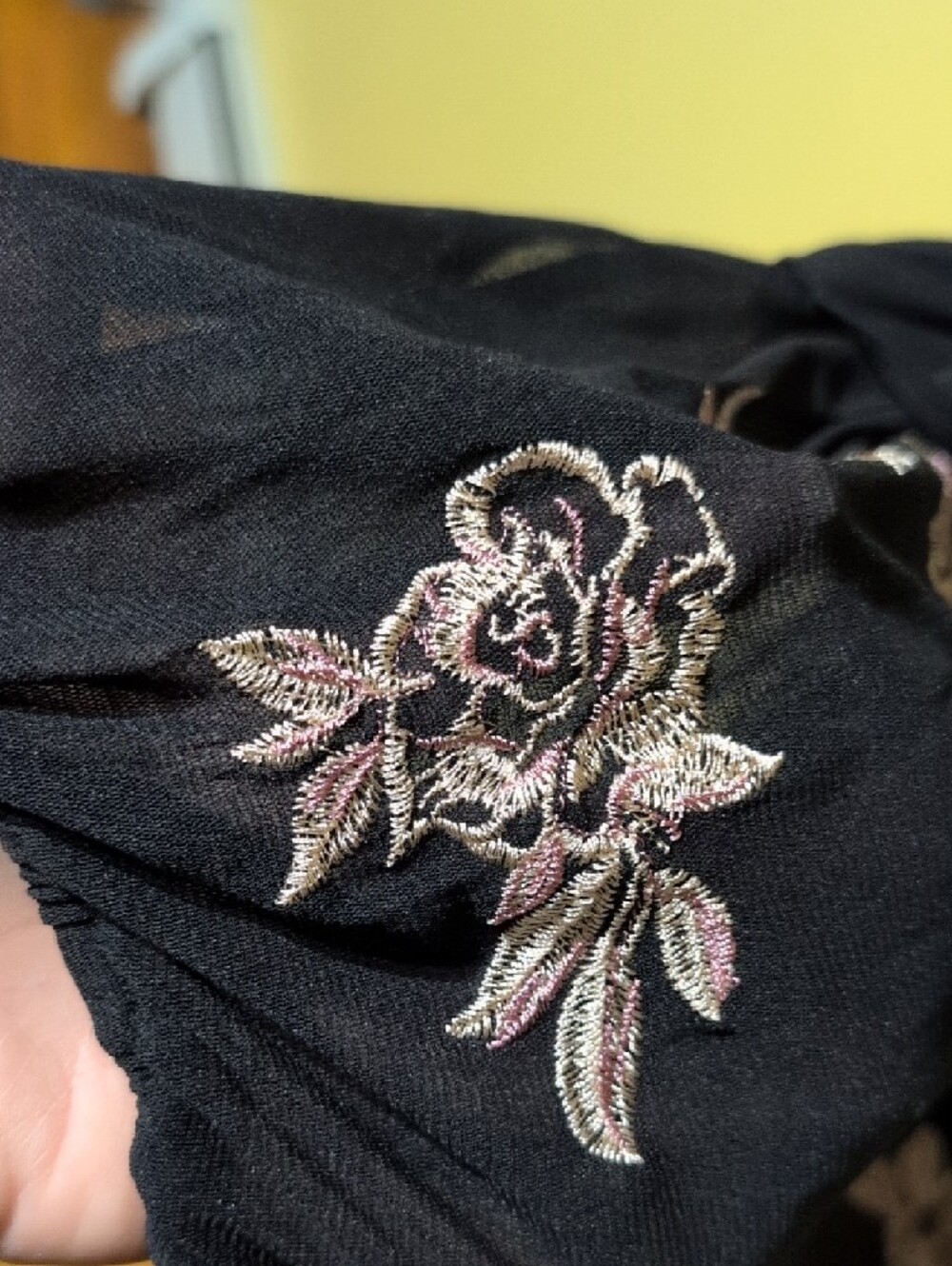 Style and Co Black Floral Embroidered Sheer lined Women's Top - Picture 3 of 9